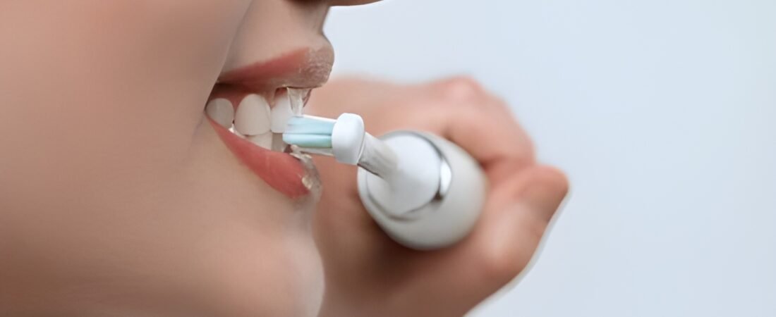 ¡Sonrisa Radiante Garantizada! 🦷 Análisis Épico de 10 Cepillos de Dientes Eléctricos que Transformarán tu Higiene Bucal ✨